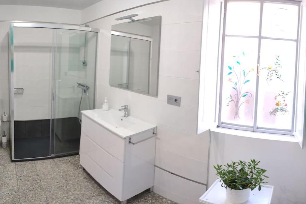 Casa Carmina: Casa Para Pequenos Grupos En El Corazon De Galicia O Irixo Exterior foto